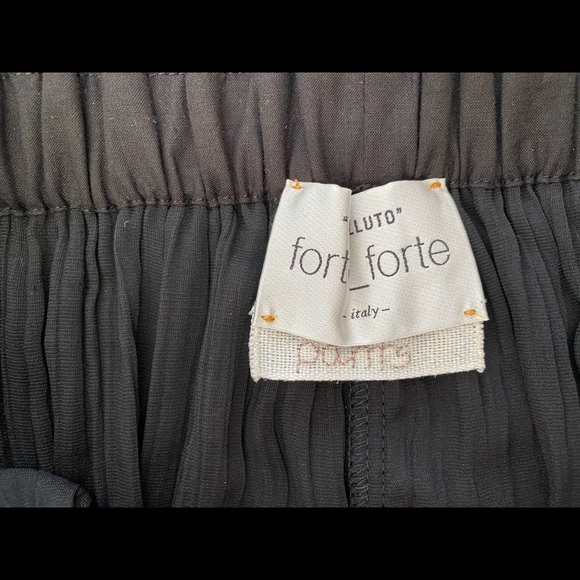 Forte Forte Pleated Velveted Jogger Pants Black - Picture 7 of 9